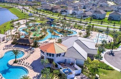 Kissimmee House | New - Storey Lake 6BR5BA sleeps 22, Pool/Spa/Resort enjoy the sun and fun today!
