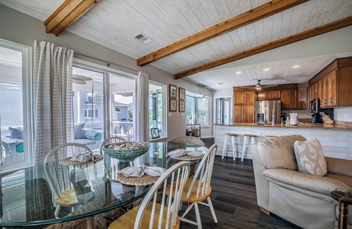 Saint Helena Island House | NEW - Walking distance to POOLS and BEACH