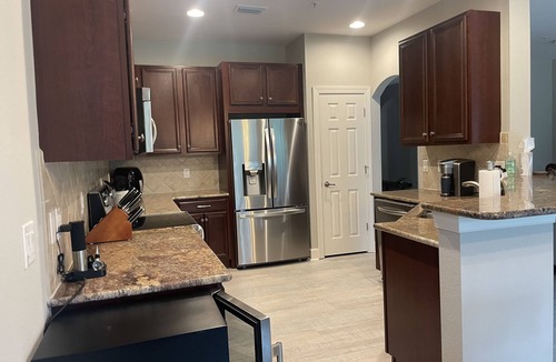 Naples Condo | Newly furnished Condo in Naples