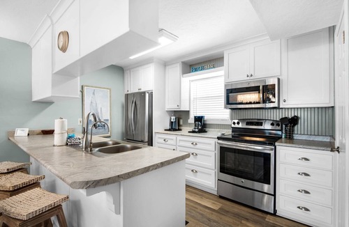 Inlet Beach House | Newly Remodeled 2BR/2.5BA Beach Townhome w/Gulf Views, Steps to Inlet Beach Access!