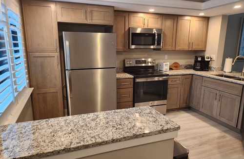 Sanibel Condo | Newly remodeled after hurrican Ian. Come relax and unwind!