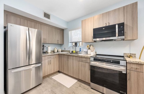 Seybold Apartment | Newly Renovated 1BR in Miami's Design District
