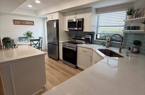 Palmer Ranch Condo | Newly renovated 2-bedroom, 2-bathroom condo located in sunny Sarasota, Florida.