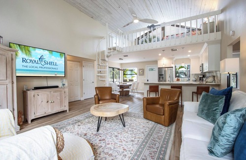 Captiva House | Newly Renovated Home on Captiva With a Perfect Blend of Indoor and Outdoor Living