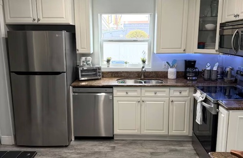 Temple Crest House | Next to Busch Gardens - 3BD/2BA - 6PPL