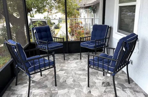 Temple Crest House | Next to Busch Gardens - 3BD/2BA - 6PPL