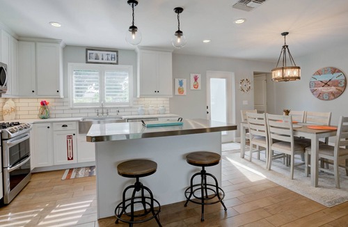 North Palm Beach House | North Palm Beach pet-friendly family home