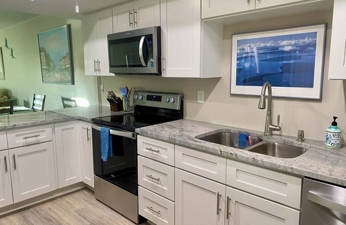 Yacht Club Condo | NOW AVAILABLE Jan-Mar, 2027! Waterfront Condo in Cape Coral, near famous beaches