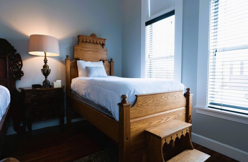 Arcadia Historic District Hotel | Oak Park Inn by OYO