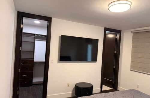 Doral House | Oasis