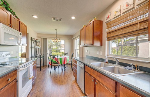 Ocala House | Ocala Home w/Screened-In Porch & Community Perks!