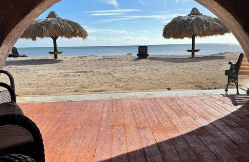 Long Beach Estates Apartment | Ocean Depth Room Barnacle Resort