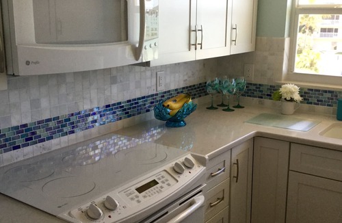 Bonita Springs Condo | OCEAN FRONT CONDO, ALL REMODELED, 20 min from Naples