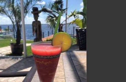 Caloosahatchee House | Ocean front Home with a beautiful sunset view.