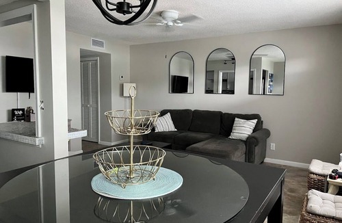 Ocean Ridge Condo | Ocean Ridge Gem: 1bd 1ba steps from pool and private beach! 6+ mos rental