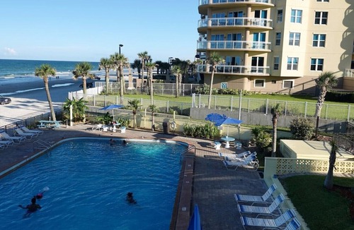 Mckeachie Condo | Ocean View Studio Condo - Parrot Cay
