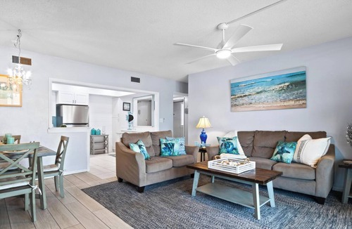 South Patrick Shores Condo | Oceanfront 2BR Condo with Large Balcony & Beach Access! 🌴