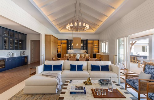 Tavernier House | Oceanfront Charm Meets Bespoke Luxury- Brand New 9 Bedroom Estate & Sleeps 18