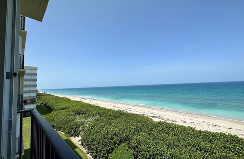 Hutchinson Island South Condo | OCEANFRONT CONDO RENTAL ON HUTCHINSON ISLAND - 2025 WINTER SEASON AVAILABLE!