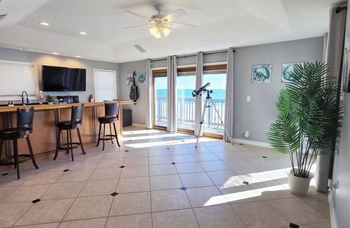 South Ponte Vedra Beach House | Oceanfront Retreat! Watch SpaceX Launches-Sleeps 12