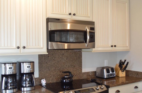 North Forest Beach House | OCEANFRONT W/POOL - FALL 2026 DATES AVAILABLE - BOOK NOW! HHI PERMIT # 071512