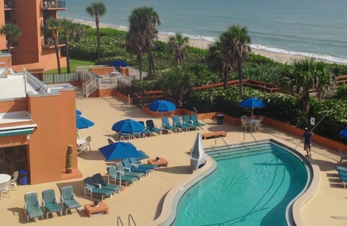 Indian Harbour Beach Resort | Oceanique 1: Coastal Getaway: 2BR Beachfront Resort Condo