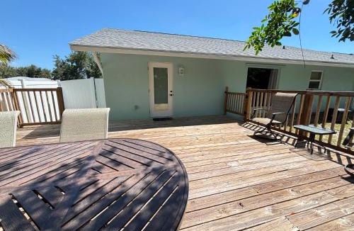 Bonita Shores House | Octopus Perfect Location On Pond 3 Mile To Gulf Beach