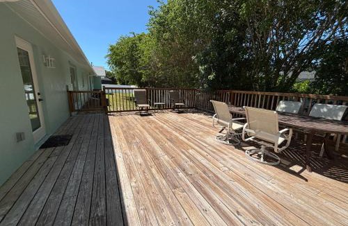Bonita Shores House | Octopus Perfect Location On Pond 3 Mile To Gulf Beach