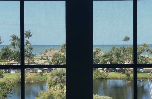 Coquina Sands Condo | On beach, outdoor pool, gym, gulf views from all main living areas