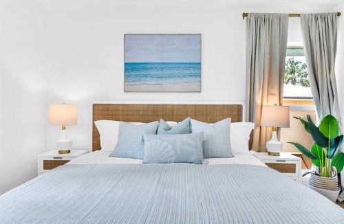 Juno Beach Apartment | ON The Beach Juno! 4-Steps to the Beach!