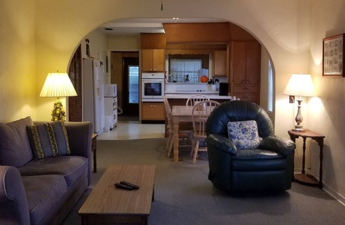 Jensen Beach Cottage | On the Indian River Intercoastal