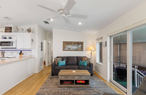 Cudjoe Key House | Open Water Retreat with 58' Seawall, Kayaks, Paddleboards, Bikes & Panoramic Ocean Views