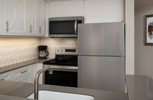 Lake Buena Vista Condo | Orlando | Family Disney Retreat | Pool + Spa | 2BR