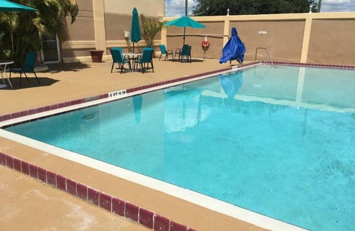 Fairview Shores House | Orlando room near Winter Park Village !