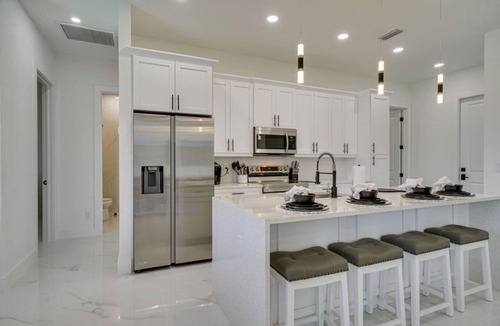 Diplomat House | Outdoor Kitchen Gameroom Pool King Suite