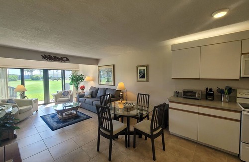 Fort Pierce Condo | OV 312 Pond/Golf Course View Condo-Paradise Vacation Rental in Ocean Village