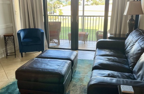 Fort Pierce Condo | OV III 2MIN WALK TO BEACH PRIME LOCATION TO EVERYTHING!