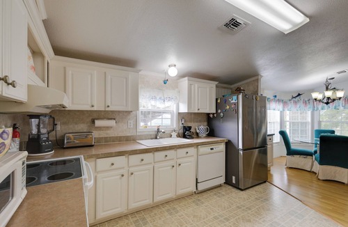 Stuart House | Paddle on the River! Waterfront Retreat in Stuart