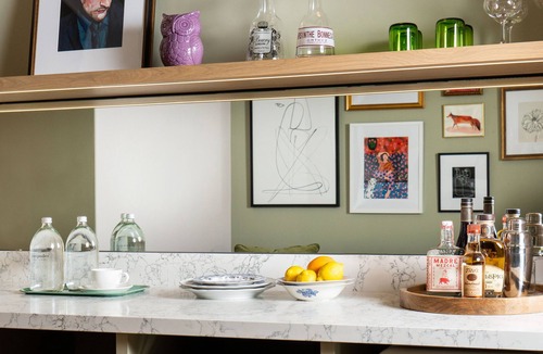Hyde Park Resort | Palihouse Hyde Park Village