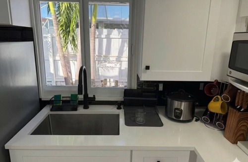 Westgate Apartment | Palm Beach Paradise 3