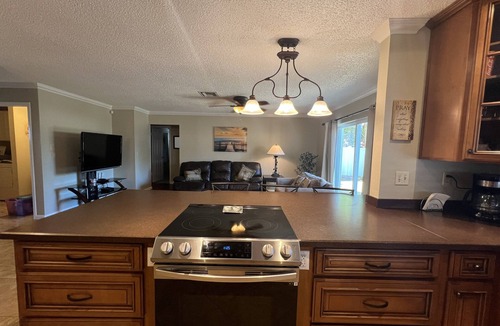 Palm Harbor House | Palm Harbor "Sunset Beacon Retreat"