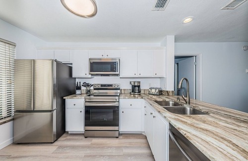 Palma del Mar Condo | Palma 'Island Life to a Tee'