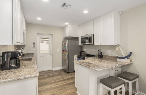 Tropic Apartment | Paradise Palms 102 with private patio