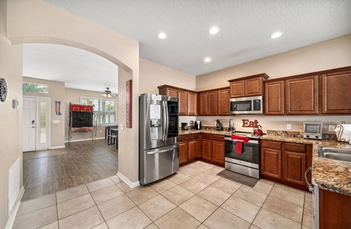 Highland Meadows House | PARADISE VACATION HOME NEAR DISNEY ATTRACTIONS