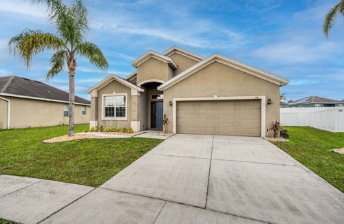 Highland Meadows House | PARADISE VACATION HOME NEAR DISNEY ATTRACTIONS