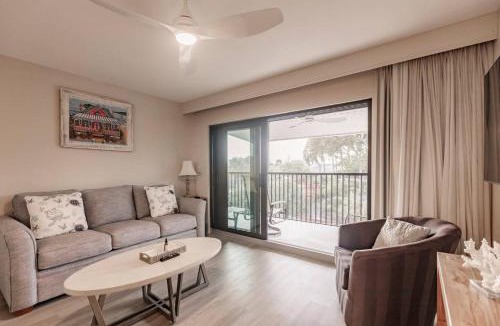 Park Shore House | Park Shore Resort Deluxe Condo Top FloorBLDG F 339