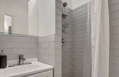 Pass-a-Grille Historic District Apartment | PASS-A-Grille Beach Condo