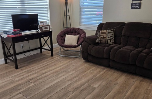 Southgate House | Peaceful 2-bedroom house in Sunny Sarasota