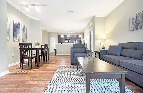 Lutz Apartment | Peaceful 2 BR with Private Garage, Prime North Tampa