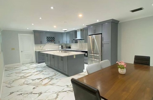 Brandon House | Peaceful and newly home with solar heated pool